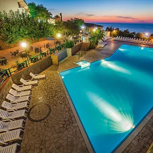 baia-calava-hotel-e-residence.sicilyhotelsitaly.net/