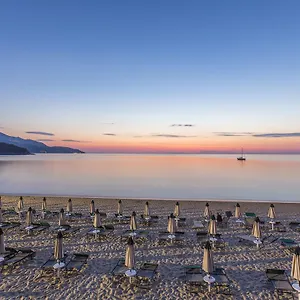hotel-biodola.it-tuscanyhotel.com/